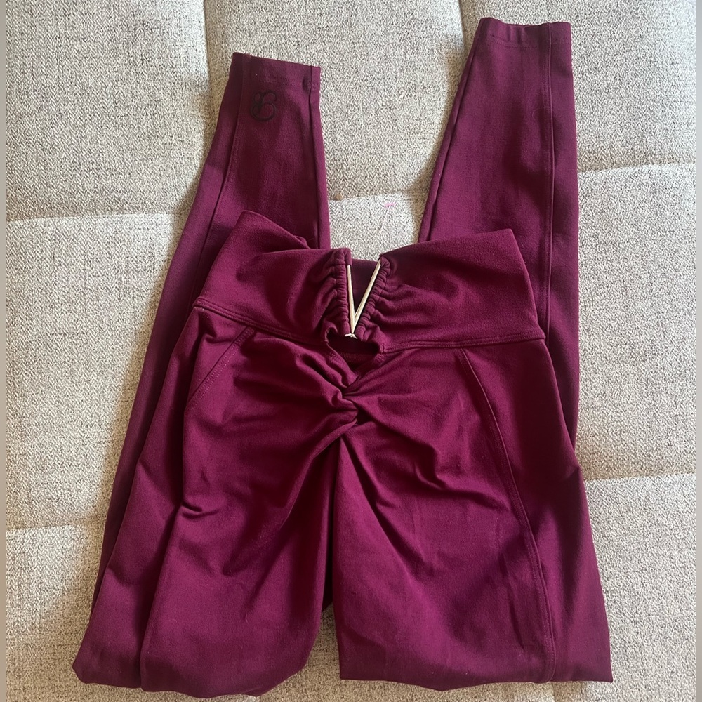 Bombshell sportswear VICTORY SCRUNCH LEGGINGs in size S